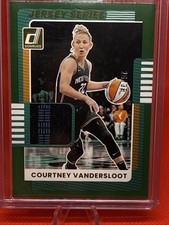 2025 Panini Donruss WNBA Courtney Vandersloot Jersey Series Relic Patch /30