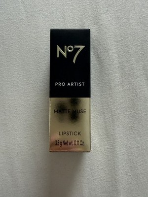 No7 Pro Artist Matte Muse Lippenstift modern nude chic