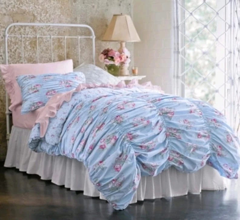 Simply Shabby Chic Rachel Ashwell Cabbage Rose Ruched KING Duvet Set w/ Shams - Image 2 of 4