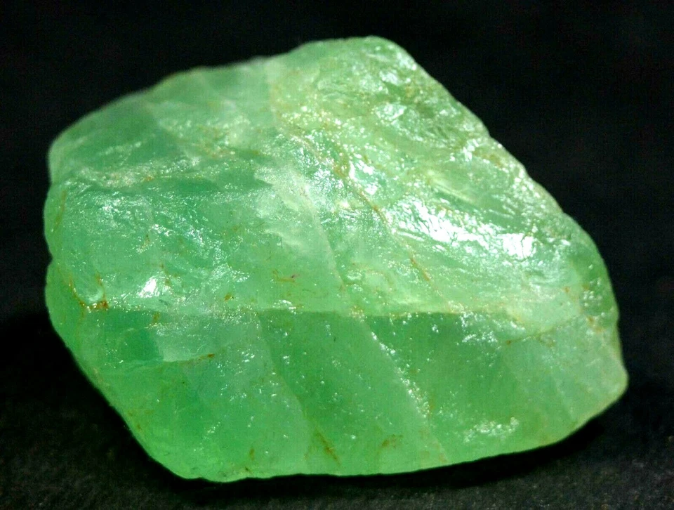 Muestra de faceta de fluorita colombiana verde natural de 359,55 quilates áspera certificada AGL Foto 4 de 4