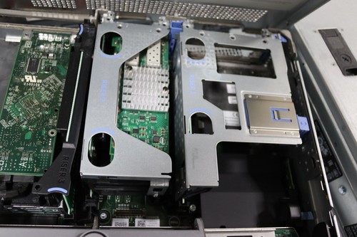 Dell Poweredge R820 E215 XEON PROCESSOR - Picture 4 of 5