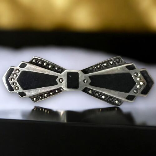Art Deco Bow Brooch 800 Silver Marcasite Onyx Inlay Geometric Pin Vintage
