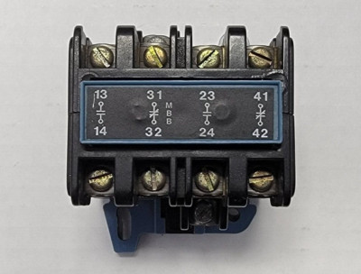 Kraus & Naimer R9 701 Relay 110-120V  16Amp 600V