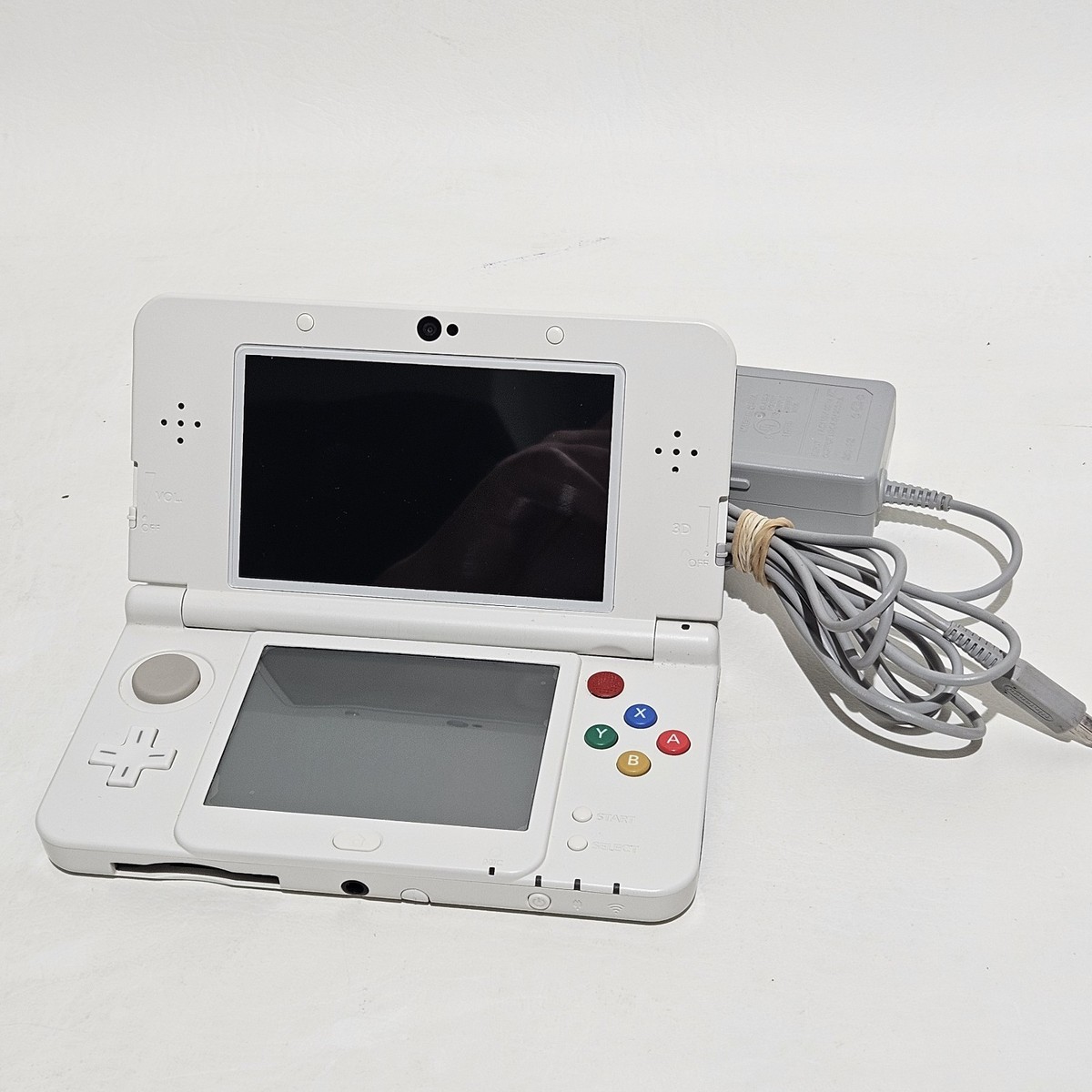 Dual IPS New Nintendo 3DS Former Pokemon 20th Anniversary Edition
