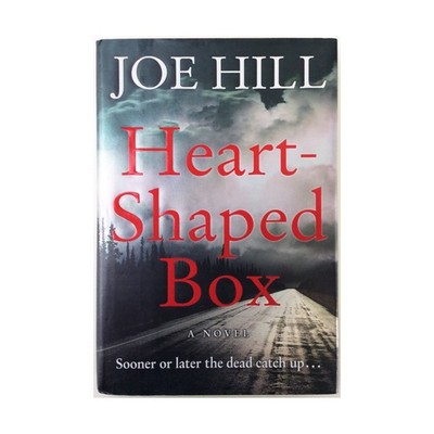 William Morrow Historical Novel Heart Shaped Box VG+/NM