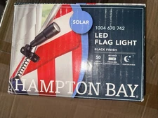 Hampton Bay LED Flag Pole Light 50 Lumens Solar Power, Black Finish, NEW