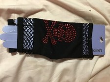 Claire s skull and crossbones black girls black hand cover new