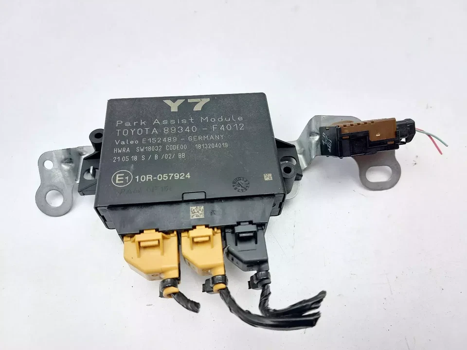 TOYOTA C-HR MK1 2018 PDC PARKING DISTANCE CONTROL MODULE ECU 89340-F4012 - Image 4 of 4