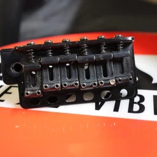 Wilkinson WVCSB Vintage Strat Tremolo Guitar Bridge - Black