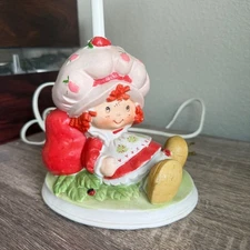 Vintage 1981 Strawberry Shortcake American Greetings Company Lamp Working Rare