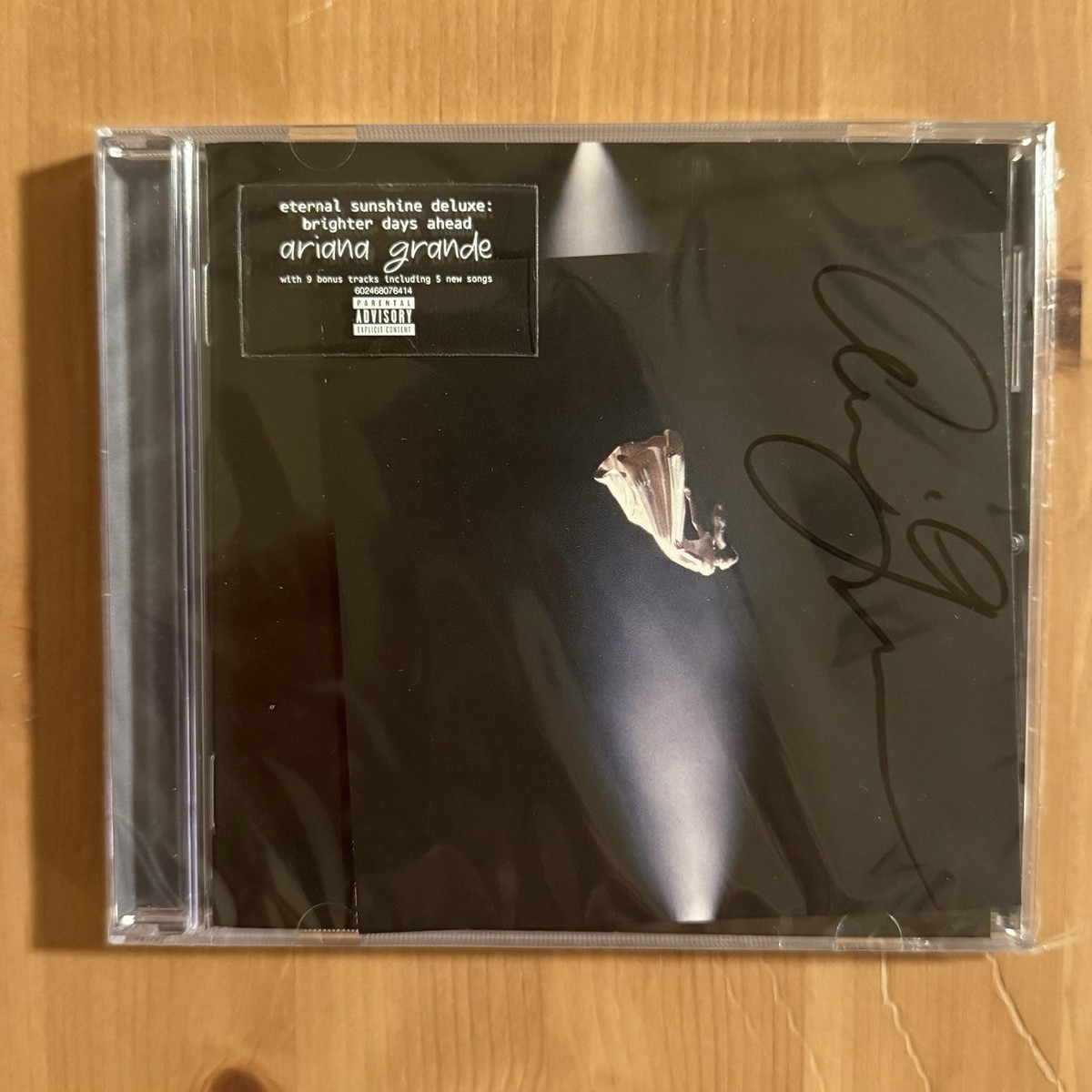 Ariana Grande brighter days deluxe LEVITATING SIGNED CD Autograph