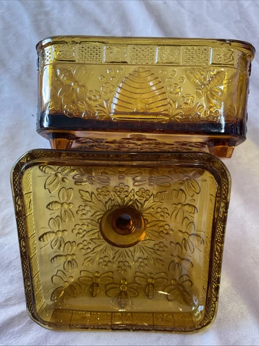 Vintage Indiana Tiara Honey Bee Beehive Candy Dish "AMBER" Very Desirable Color - Picture 6 of 6