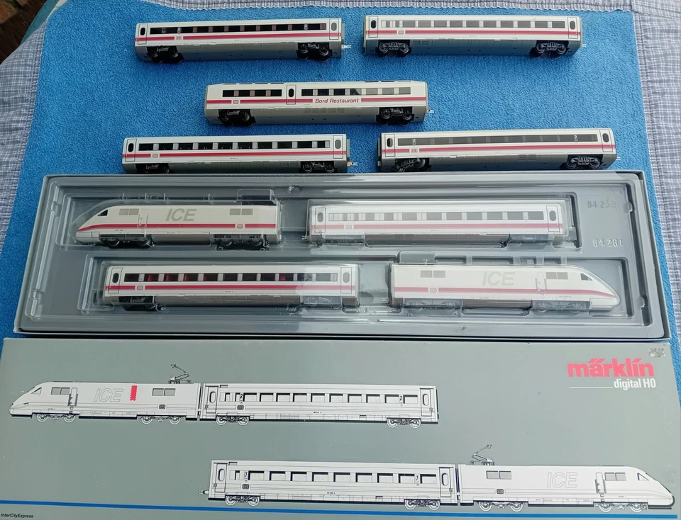 Märklin H0 ICE 3770 Triebzug BR 401 DB digital mit Innenbeleuchtung 9-teilig - Bild 2 von 2