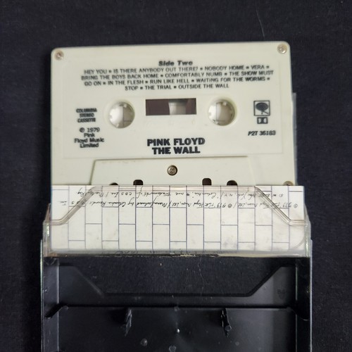 Pink Floyd - The Wall Cassette Tape 1979 Columbia Classic Rock - Picture 3 of 4
