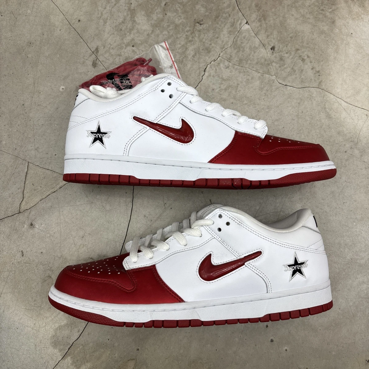 Nike Supreme x Dunk SB Low Varsity Red | eBay