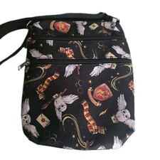 Bolso Bandolera Harry Potter Gryffindor Pequeño Negro Estampado Correa Ajustable 