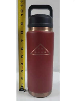 YETI Rambler Bottle 26 oz レッド Rambler 26oz Bottle with Straw Cap – Half-Moon Outfitters
