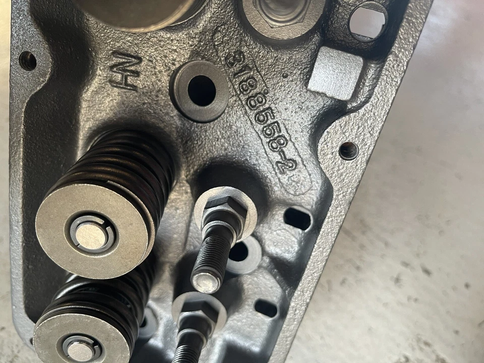 Culatas AMC AMX Javelin 390 1968-69 reconstruidas raras Foto 3 de 4