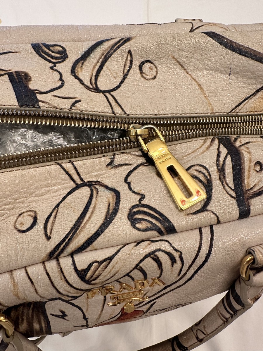 ⭐*)様 PRADA パーティーバッグ　シンプルでエレガントなダークブラウン ダークブラウン プラダ ボニー ミディアム レザー ハンドバッグ