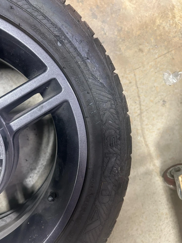 2012-2015 CAN-AM SPYDER RS RT OEM REAR WHEEL & TIRE WITH HUBS - Image 4 of 4