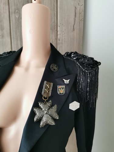 BALMAIN CHRISTOPHE DECARNIN PADDED SHOULDERS EMBELLISHED JACKET 38 collectible