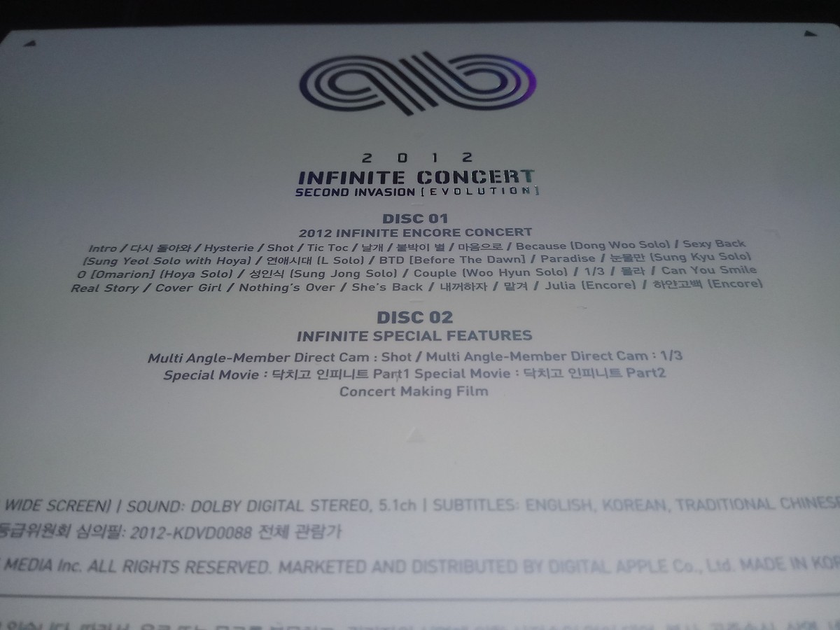 INFINITE 2012 Concert Second Invasion Evolution 2 DVD Photobook