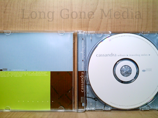 【CD】Traveling Miles by Cassandra Wilson Cassandra Wilson - Traveling Miles - Amazon.com Music