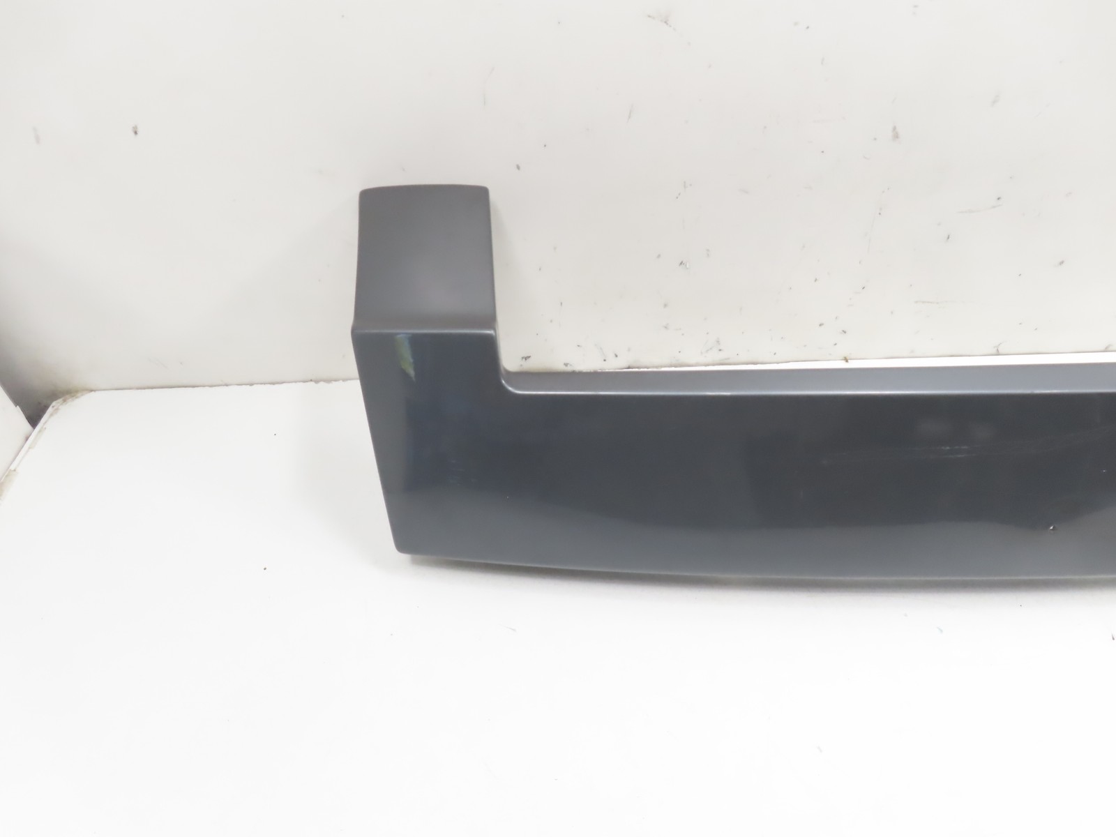06 Lamborghini Gallardo #1310 Trim Upper Engine Lid Deck Panel Rear 400864487