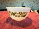 Vintage Pyrex Crazy Daisy/ Spring Blossom 402 Mixing Bowl 1.5 Quart
