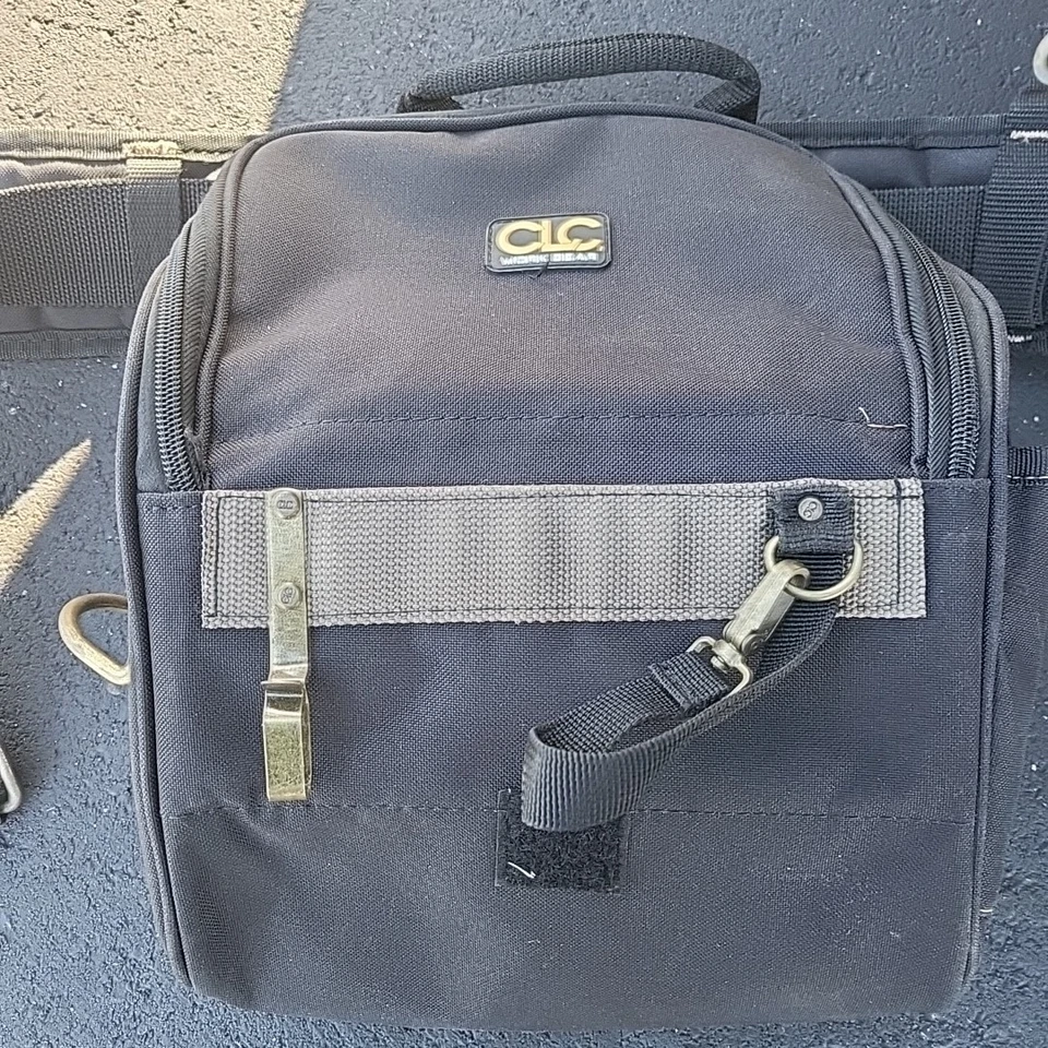 Combo de correa de herramientas de engranaje de trabajo CLC con tirantes y bolsa de herramientas Foto 2 de 4