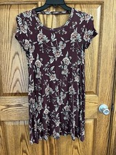 Forever 21 Dress Size Small Floral Burgundy Stretch Short Sleeve Deep Vback