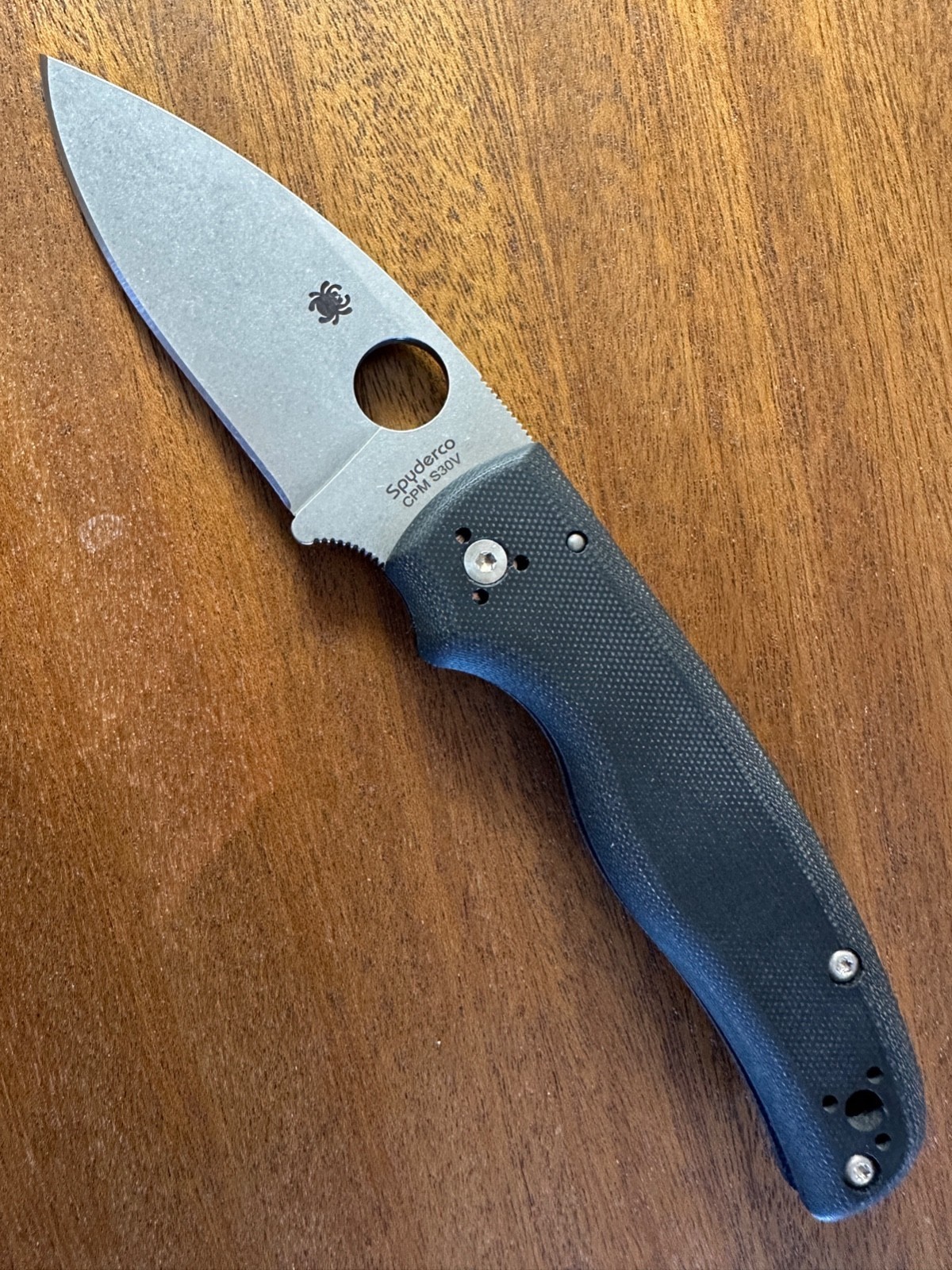 Spyderco Shaman - Black G10 - Stonewashed CPM S30V - New Factory Second