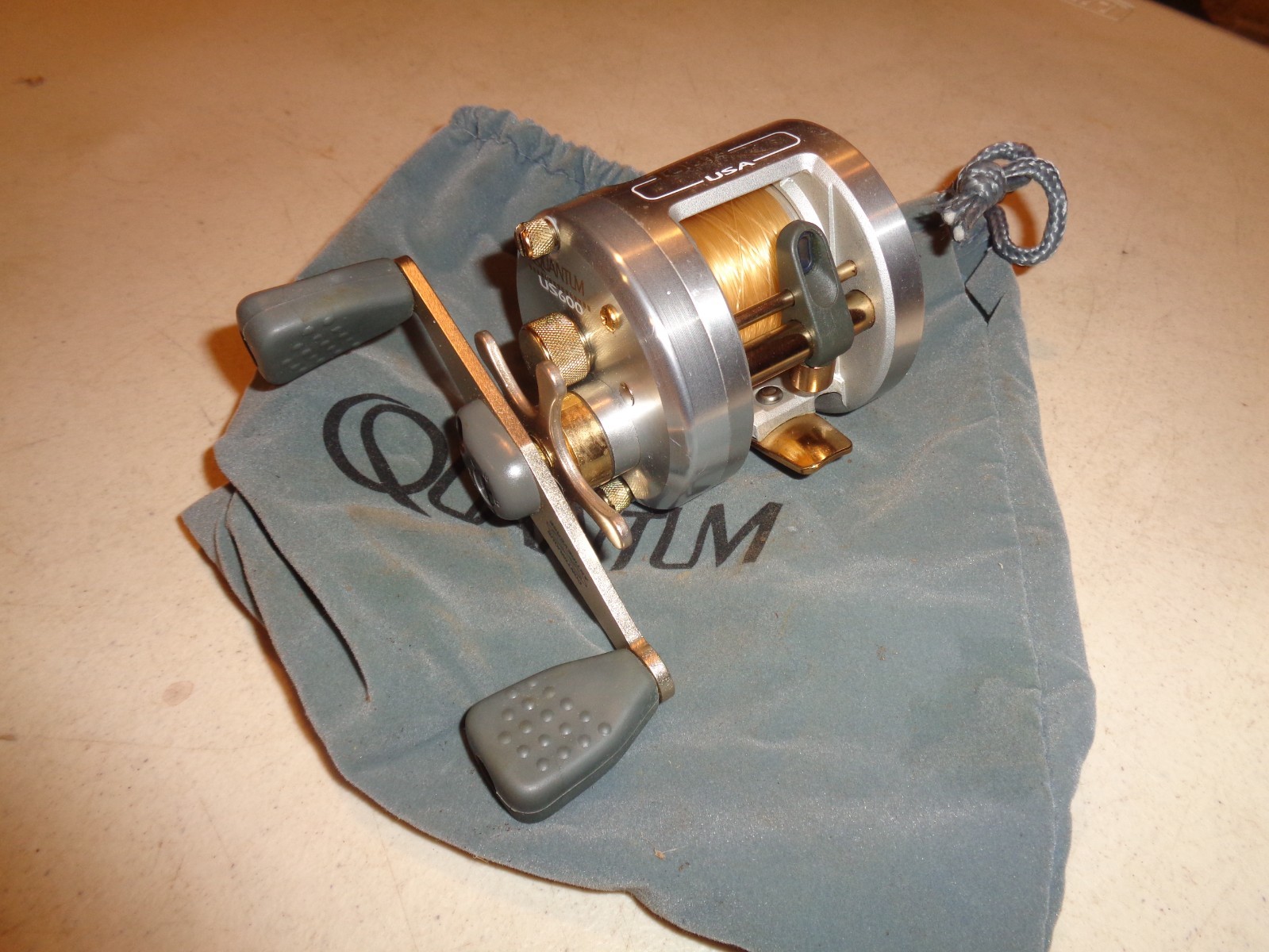Vintage Quantum US600 TOUR EDITION Baitcasting Fishing Reel,
