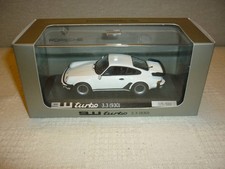 Minichamps 1/43 Porsche 911 Turbo 3.3 930 White 635593