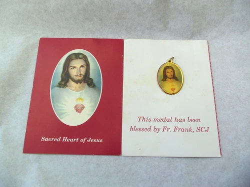 Vtg Sacred Heart Of Jesus Medal & Novena Prayer Card!  BLESSED BY PRIEST!