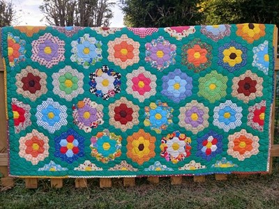 Vintage Grandmother s Flower Garden Quilt Hand Pieced Hexagon 91x79 Colorful