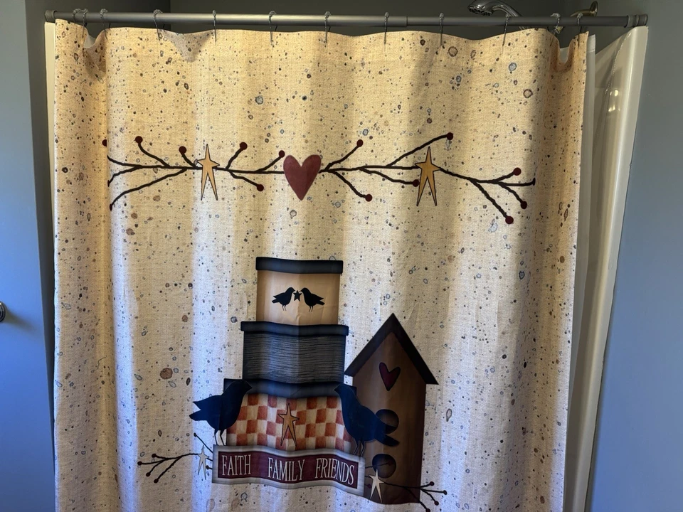 Cortina de ducha de tela rústica primitiva cuervos pajarera estrellas y corazones 70x72 Foto 4 de 4