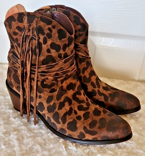 Lucky Blessed Size 11M Brown Leopard Print Suede Boots Fringe Western Cowgirl