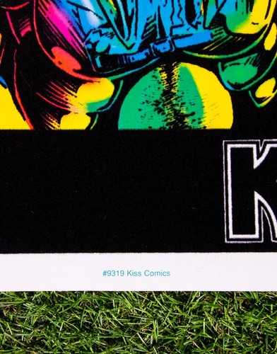 KISS Comics Flocked Blacklight Poster #9319 23x35 Gene Ace Peter Paul VTG 1995 - Picture 11 of 12