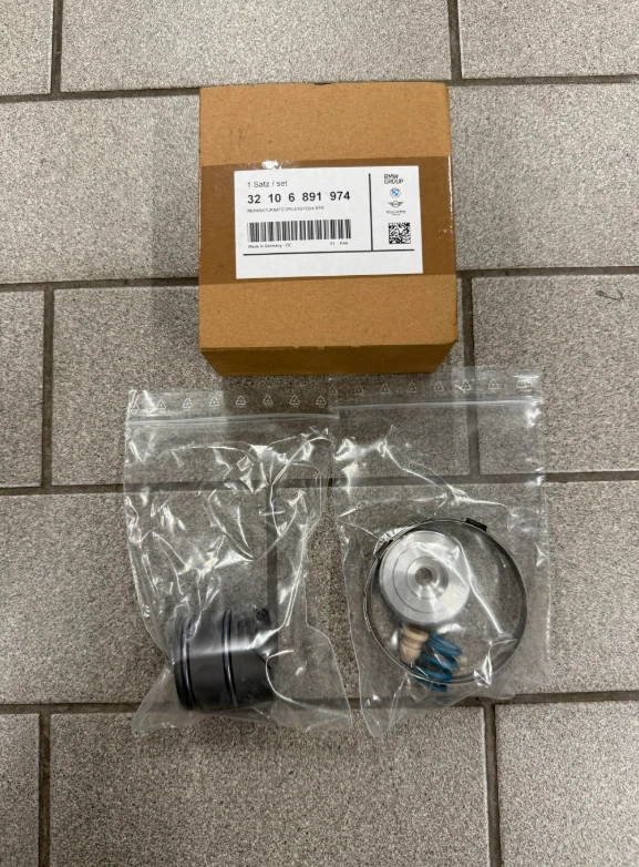 Genuine BMW F Series Steering Rack Repair Kit 32106891974 & Grease 83238849305 - Image 2 of 3