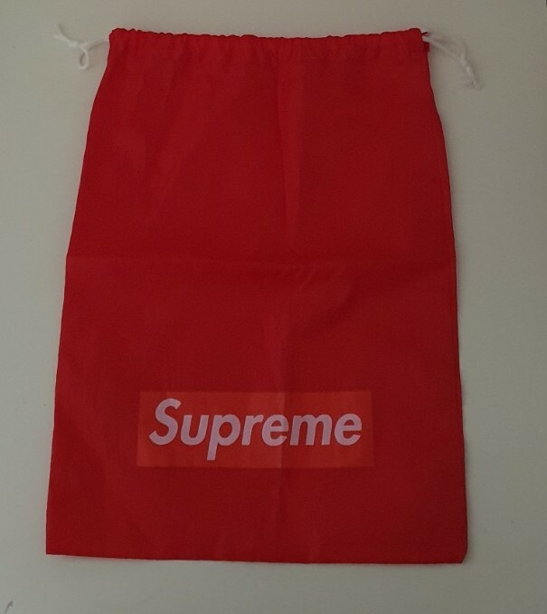 Supreme 2007 Drawstring Multi Pouch Red - image 2