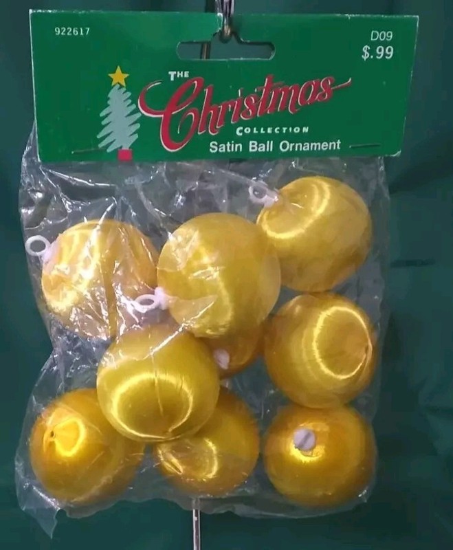 Package of 9 New Old Stock Shiny Satin Thread Christmas Tree Ornaments-30mm Gold