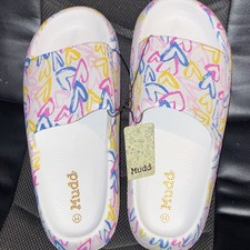 Mudd Women s Slide Sandals White Multicolor Heart Print Slip On US 11