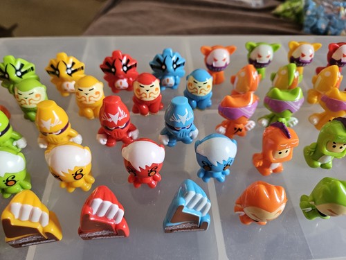 Gogo's Crazy Bones ADVANCE Special Edition Tin, Complete Master Set. 50 Figures. - Picture 3 of 14