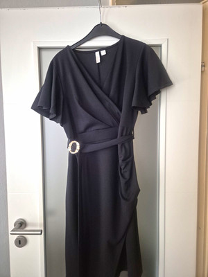 Body Flirt Damen Wickelkleid Midi V-Ausschnitt Kurzarm schwarz Gr. L Gürtel