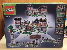 LEGO Minecraft: The Fortress (21127)