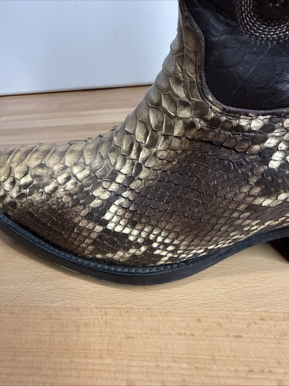 CEBU Genuine Back-Cut Python Snakeskin Western Co… - image 12