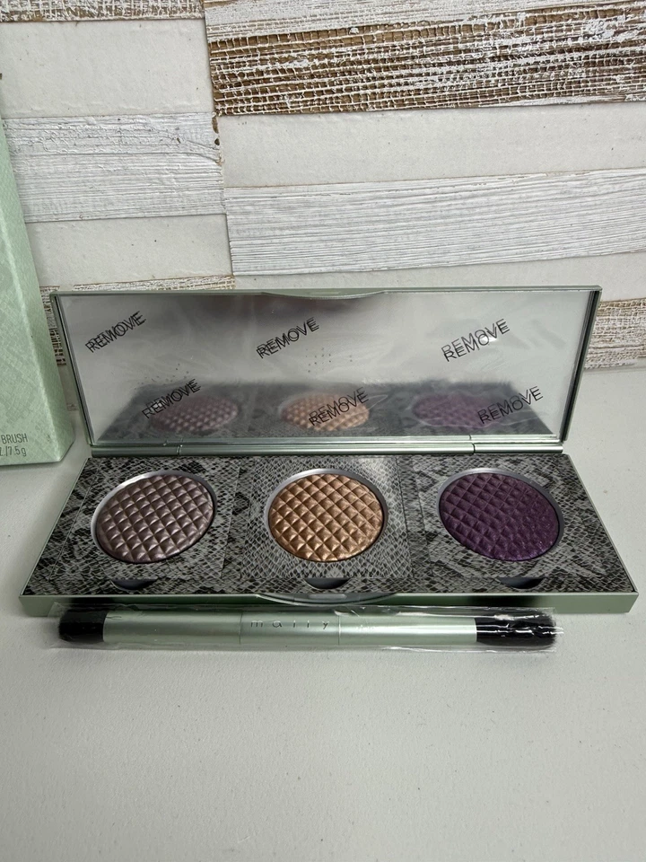 MALLY AERÓGRAFO SIN ESFUERZO SOMBRA DE OJOS NUTRITIVA TRÍO 0,26 OZ con CEPILLO NUEVO EN CAJA Foto 2 de 4