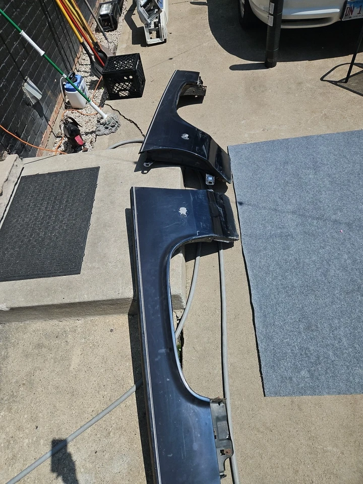 90 91 92 Cadillac brougham Delegance motorista esquerdo direito para-lamas laterais do passageiro - Imagem 2 de 4