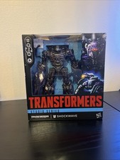 NEW Transformers Studio Series Leader Class Shockwave Dark of the Moon